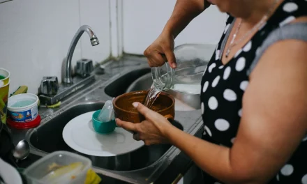 Crisis hídrica en El Junquito: La lucha de Andrea contra una enfermedad crónica sin acceso al agua en Caracas